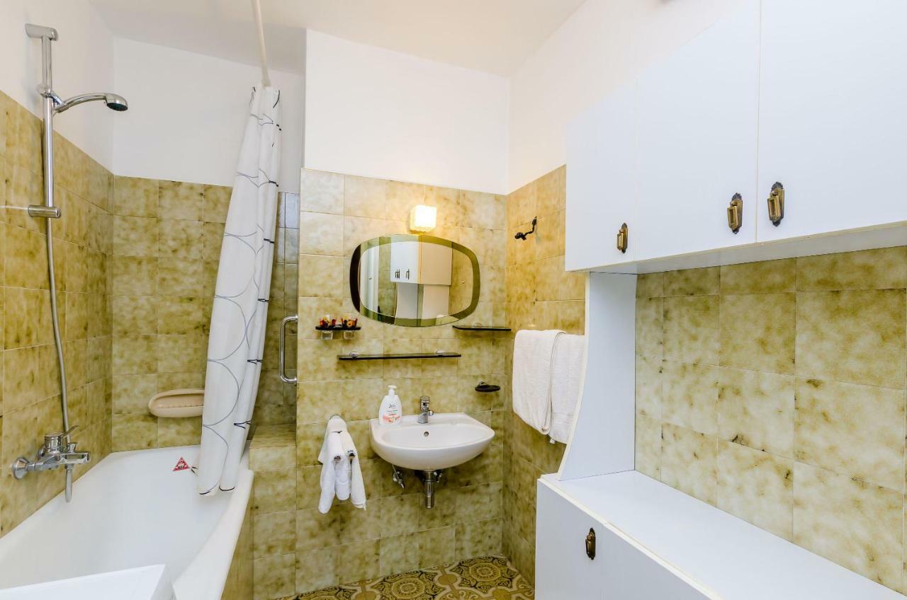 Apartment Leon Ragusa Esterno foto